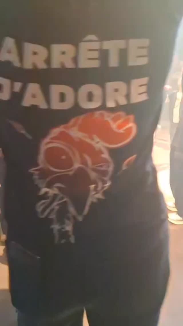 Instagram post from arretejadore. This post is in position 2.